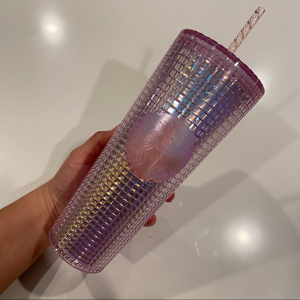 Christmas starbucks cup 2020